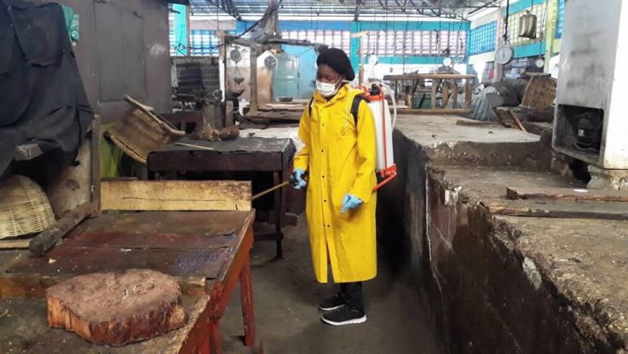 We are also supporting local governments in Haiti in cleaning and disinfecting critical public infrastructure, such as markets, during COVID-19. (Photo credit: Mayor’s office of Port-au-Prince)